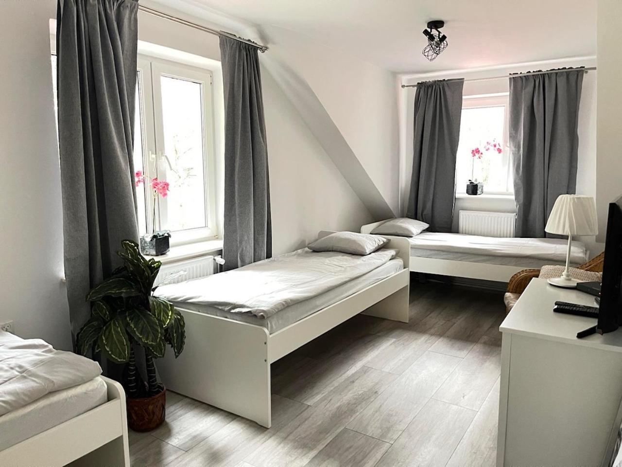 Ostoya Roztocze Hotel Szczebrzeszyn Exterior foto